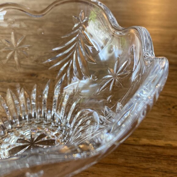 Holiday Glass Bowl w/ Trees & Stars - Picture 6 of 8